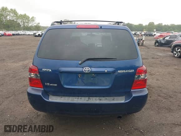 2006 Toyota Highlander w/3rd Row with VIN JTEEP21A560186806, listed as a IAAI auction lot 43032803 with 230,691 mi miles and . Bid and sale history available at DreamBid. Image 16.