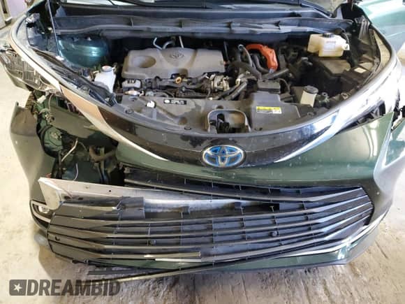 2021 Toyota Sienna Limited z VIN 5TDZSKFC1MS004883, wystawiony jako Copart lot #70192795 z przebiegiem Nie podano mil oraz Szkoda całkowita • Salvage title. Historia ofert i sprzedaży dostępna na DreamBid. Obrazek 12.