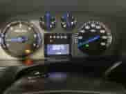 2008 Cadillac Escalade z VIN 1GYFC66878R210095, wystawiony jako Copart lot #80083654 z przebiegiem 128 330 mil mil oraz Czysty tytuł • Clean title. Historia ofert i sprzedaży dostępna na DreamBid. Obrazek 8.