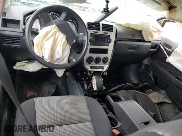 2008 Dodge Caliber SXT with VIN 1B3HB48B48D657027, listed as a Copart auction lot 64892933 with Not provided miles and Non repairable. Bid and sale history available at DreamBid. Image 8.