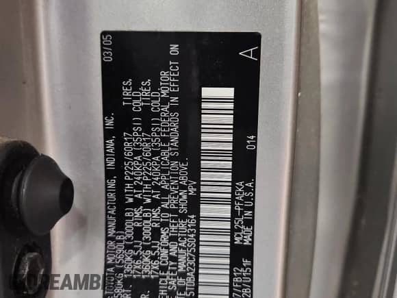 2005 Toyota Sienna LE with VIN 5TDBA23C75S043164, listed as a Copart auction lot 71073695 with 232,987 mi miles and Non repairable. Bid and sale history available at DreamBid. Image 13.