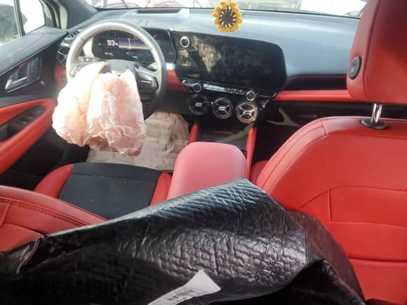 2024 Chevrolet Blazer EV eAWD RS z VIN 3GNKDCRJ9RS183034, wystawiony jako Copart lot #42952815 z przebiegiem 3 358 mil mil oraz Szkoda całkowita • Salvage title. Historia ofert i sprzedaży dostępna na DreamBid. Obrazek 8.