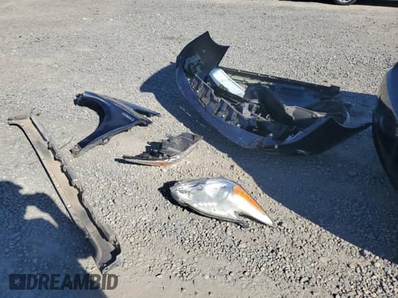 2015 Toyota Prius Four z VIN JTDKN3DU9F1951812, wystawiony jako Copart lot #85893505 z przebiegiem 161 056 mil mil oraz Szkoda całkowita • Salvage title. Historia ofert i sprzedaży dostępna na DreamBid. Obrazek 12.