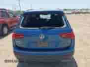 2018 Volkswagen Tiguan S с VIN 3VV0B7AXXJM015331, выставлен на аукционе IAAI как лот 42012557 с пробегом 80 288 миль миль и . История ставок и продаж доступна на DreamBid. Изображение 16.