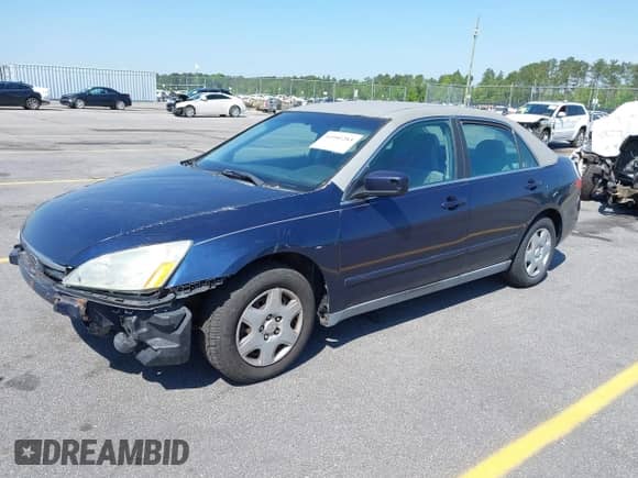2005 Honda Accord LX с VIN 1HGCM55415A153001, выставлен на аукционе IAAI как лот 41981285 с пробегом 218 278 миль миль и . История ставок и продаж доступна на DreamBid. Изображение 2.
