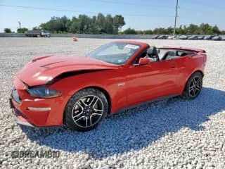 2020 Ford Mustang GT Premium с VIN 1FATP8FF0L5115276, выставлен на аукционе Copart как лот 84608885 с пробегом 96 536 миль миль и Списание • Salvage title. История ставок и продаж доступна на DreamBid. Изображение 1.