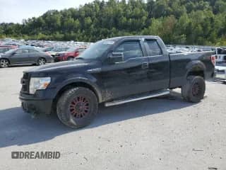 2014 Ford F-150 STX с VIN 1FTFX1EF9EKG03744, выставлен на аукционе Copart как лот 80317735 с пробегом 215 972 миль миль и Списание • Salvage title. История ставок и продаж доступна на DreamBid. Изображение 1.