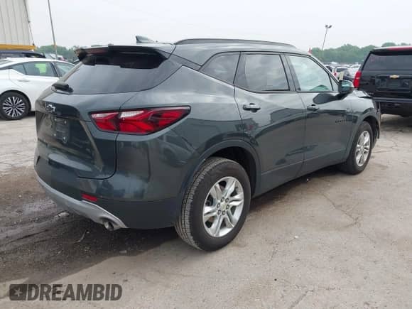 2019 Chevrolet Blazer with VIN 3GNKBGRS8KS694570, listed as a IAAI auction lot 42436829 with 97,959 mi miles and . Bid and sale history available at DreamBid. Image 4.