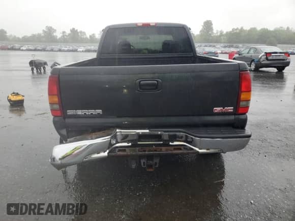 2003 GMC Sierra 1500 SLE with VIN 2GTEK19T731328981, listed as a Copart auction lot 56709645 with 242,866 mi miles and Salvage title. Bid and sale history available at DreamBid. Image 6.