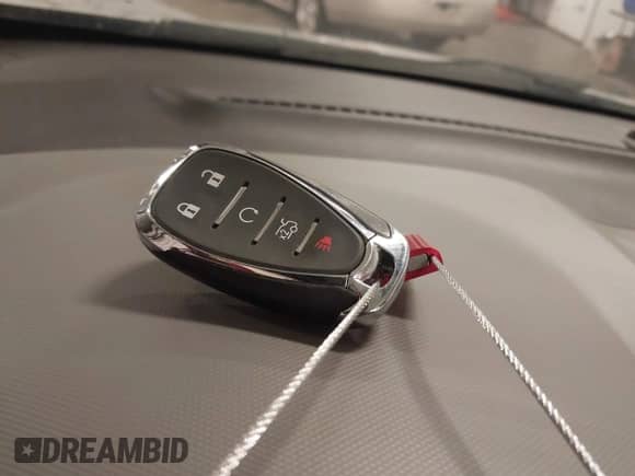 2018 Chevrolet Sonic Premier z VIN 1G1JF5SB6J4136215, wystawiony jako IAAI lot #43298299 z przebiegiem 114 910 mil mil oraz . Historia ofert i sprzedaży dostępna na DreamBid. Obrazek 11.