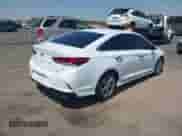 2019 Hyundai Sonata Sport z VIN 5NPE34AF3KH821199, wystawiony jako IAAI lot #42707445 z przebiegiem 58 126 mil mil oraz . Historia ofert i sprzedaży dostępna na DreamBid. Obrazek 4.