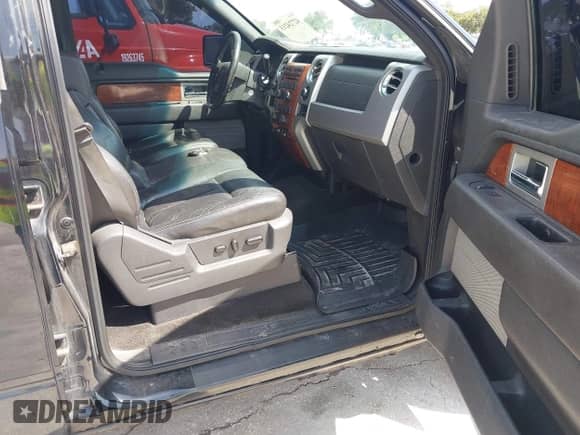 2009 Ford F-150 XL with VIN 1FTPW14V09FA50643, listed as a IAAI auction lot 42724213 with 230,313 mi miles and . Bid and sale history available at DreamBid. Image 5.