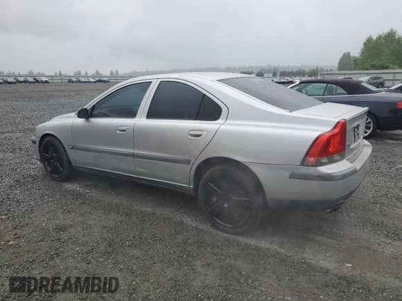 2004 Volvo S60 R с VIN YV1RH52Y342357077, выставлен на аукционе Copart как лот 61874325 с пробегом 157 055 миль миль и Чистый • Clean title. История ставок и продаж доступна на DreamBid. Изображение 2.