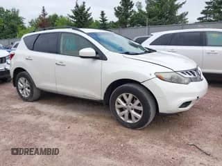 2013 Nissan Murano SV с VIN JN8AZ1MU2DW205064, выставлен на аукционе IAAI как лот 42697816 с пробегом 172 989 миль миль и . История ставок и продаж доступна на DreamBid. Изображение 1.