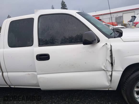 2006 Chevrolet Silverado 1500 LS с VIN 1GCEC19V46E234140, выставлен на аукционе IAAI как лот 41481122 с пробегом 290 635 миль миль и . История ставок и продаж доступна на DreamBid. Изображение 6.
