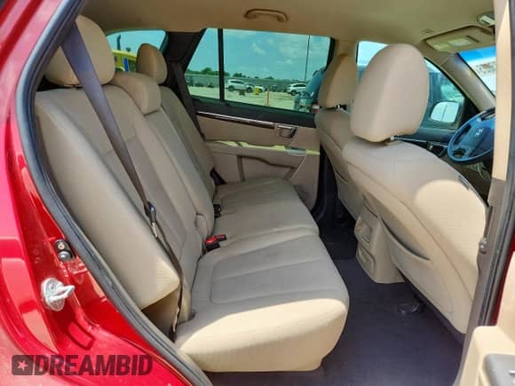 2011 Hyundai Santa Fe GLS with VIN 5XYZG4AG9BG012330, listed as a Copart auction lot 63875825 with 170,979 mi miles and Salvage title. Bid and sale history available at DreamBid. Image 11.