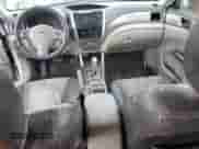 2013 Subaru Forester X z VIN JF2SHABC3DH439023, wystawiony jako Copart lot #84648795 z przebiegiem 206 500 mil mil oraz Czysty tytuł • Clean title. Historia ofert i sprzedaży dostępna na DreamBid. Obrazek 8.