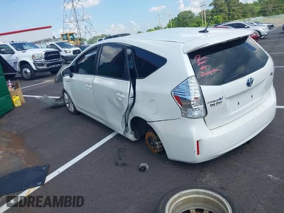 2013 Toyota Prius Two with VIN JTDZN3EUXD3264465, listed as a IAAI auction lot 42589831 with 188,493 mi miles and . Bid and sale history available at DreamBid. Image 3.