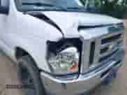 2014 Ford Econoline Cargo Commercial с VIN 1FTNE2EWXEDA19929, выставлен на аукционе IAAI как лот 42296983 с пробегом 245 291 миль миль и . История ставок и продаж доступна на DreamBid. Изображение 18.