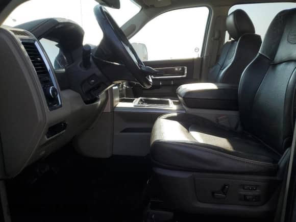 2012 Dodge RAM with VIN 3C63D3FL0CG218547, listed as a Copart auction lot 72048615 with 185,284 mi miles and Salvage title. Bid and sale history available at DreamBid. Image 7.