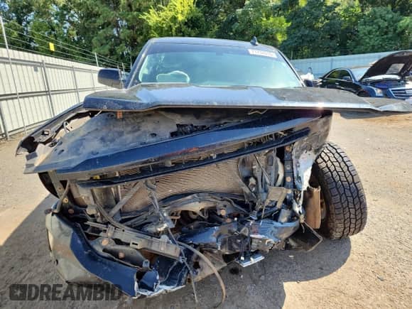 2018 Chevrolet Silverado 1500 LTZ с VIN 3GCUKSEC0JG195220, выставлен на аукционе Copart как лот 71734315 с пробегом 131 425 миль миль и Списание • Salvage title. История ставок и продаж доступна на DreamBid. Изображение 5.