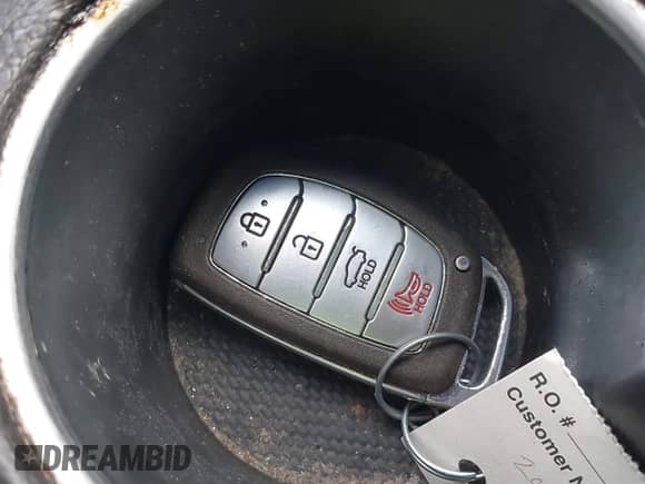 2015 Hyundai Elantra Sport с VIN KMHDH4AH8FU379946, выставлен на аукционе IAAI как лот 41094993 с пробегом 300 742 миль миль и . История ставок и продаж доступна на DreamBid. Изображение 11.