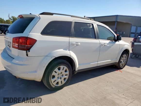 2017 Dodge Journey SE with VIN 3C4PDCAB8HT602051, listed as a Copart auction lot 86262395 with 151,598 mi miles and Clean title. Bid and sale history available at DreamBid. Image 3.