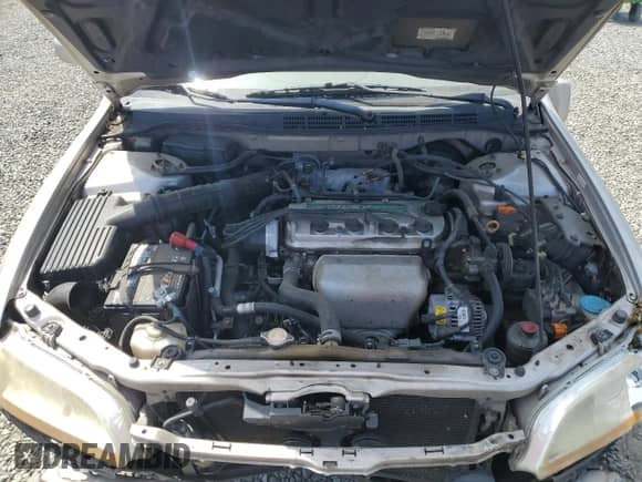 1999 Honda Accord EX с VIN JHMCG6671XC022273, выставлен на аукционе Copart как лот 60688355 с пробегом Не указан миль и Списание • Salvage title. История ставок и продаж доступна на DreamBid. Изображение 11.