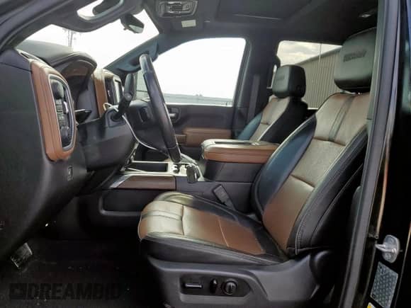 2020 Chevrolet Silverado 2500 с VIN 1GC4YRE78LF102149, выставлен на аукционе Copart как лот 70530895 с пробегом 82 313 миль миль и Списание • Salvage title. История ставок и продаж доступна на DreamBid. Изображение 7.