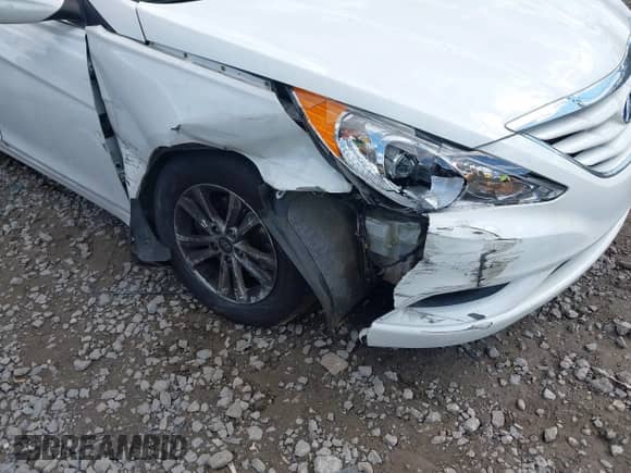 2012 Hyundai Sonata GLS с VIN 5NPEB4ACXCH499493, выставлен на аукционе IAAI как лот 43397590 с пробегом 74 807 миль миль и . История ставок и продаж доступна на DreamBid. Изображение 6.