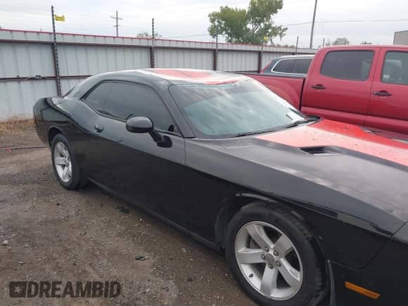 2013 Dodge Challenger SXT Plus с VIN 2C3CDYAG1DH517969, выставлен на аукционе IAAI как лот 43414279 с пробегом 180 433 миль миль и . История ставок и продаж доступна на DreamBid. Изображение 13.