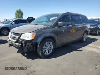 2018 Dodge Grand Caravan SXT with VIN 2C4RDGCG8JR282666, listed as a Copart auction lot 81742545 with 105,926 mi miles and Clean title. Bid and sale history available at DreamBid. Image 1.