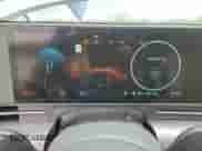 2025 Hyundai Kona SEL с VIN KM8HC3A65SU027183, выставлен на аукционе Copart как лот 64397365 с пробегом 4 114 миль миль и Списание • Salvage title. История ставок и продаж доступна на DreamBid. Изображение 9.