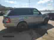 2013 Land Rover Range Rover Sport HSE Lux z VIN SALSK2D45DA795633, wystawiony jako Copart lot #81856955 z przebiegiem 82 011 mil mil oraz Szkoda całkowita • Salvage title. Historia ofert i sprzedaży dostępna na DreamBid. Obrazek 3.