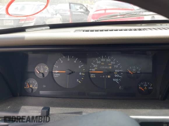 1995 Jeep Grand Cherokee Limited with VIN 1J4GZ78Y8SC763399, listed as a IAAI auction lot 42308634 with 335,962 mi miles and . Bid and sale history available at DreamBid. Image 7.