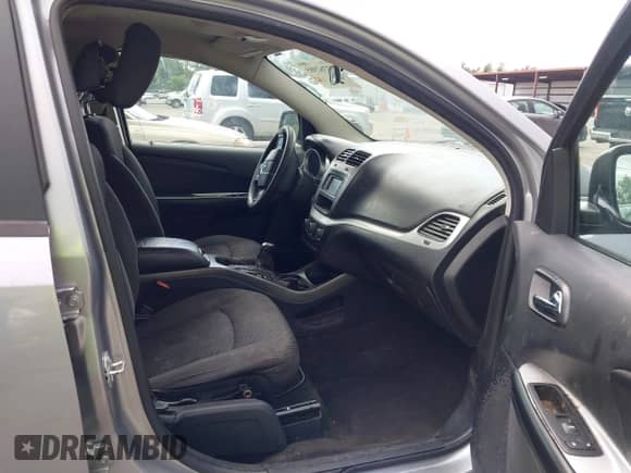 2017 Dodge Journey SXT with VIN 3C4PDDBG3HT618366, listed as a IAAI auction lot 42762985 with 209,240 mi miles and . Bid and sale history available at DreamBid. Image 5.