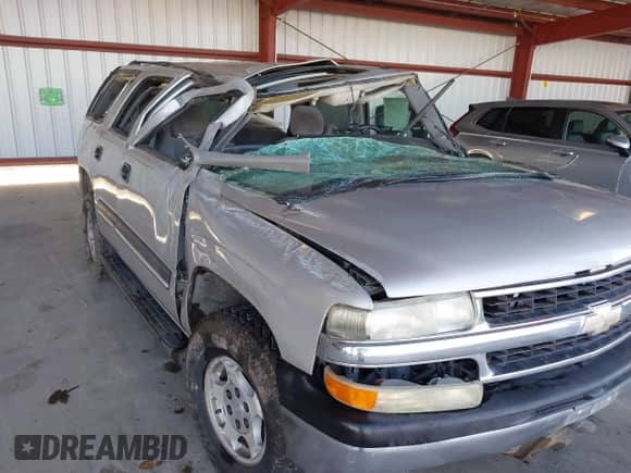 2005 Chevrolet Tahoe LS with VIN 1GNEC13T65J172986, listed as a IAAI auction lot 41449674 with 252,129 mi miles and . Bid and sale history available at DreamBid. Image 6.