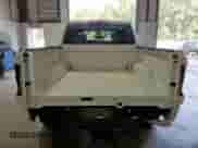 2022 Ram 1500 Tradesman z VIN 1C6RR7KG5NS156196, wystawiony jako Copart lot #81018835 z przebiegiem 90 820 mil mil oraz Szkoda całkowita • Salvage title. Historia ofert i sprzedaży dostępna na DreamBid. Obrazek 6.