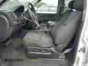 2011 Chevrolet Tahoe LS z VIN 1GNSCAE07BR263350, wystawiony jako Copart lot #85188265 z przebiegiem 210 283 mil mil oraz Szkoda całkowita • Salvage title. Historia ofert i sprzedaży dostępna na DreamBid. Obrazek 7.