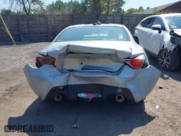 2013 Scion FR-S z VIN JF1ZNAA14D2729902, wystawiony jako IAAI lot #42771449 z przebiegiem 93 888 mil mil oraz . Historia ofert i sprzedaży dostępna na DreamBid. Obrazek 17.