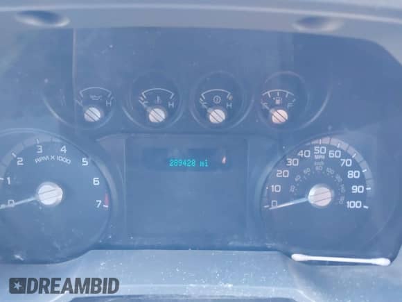 2013 Ford F-250 XL z VIN 1FT7X2A66DEB77864, wystawiony jako IAAI lot #41464637 z przebiegiem 289 428 mil mil oraz . Historia ofert i sprzedaży dostępna na DreamBid. Obrazek 7.