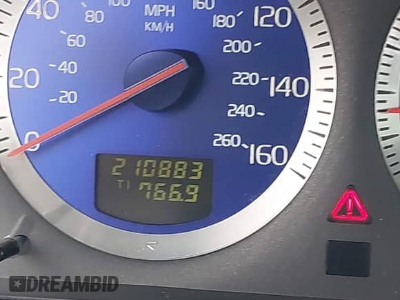 2004 Volvo S60 R с VIN YV1RH52YX42315098, выставлен на аукционе IAAI как лот 42224311 с пробегом 210 883 миль миль и . История ставок и продаж доступна на DreamBid. Изображение 15.