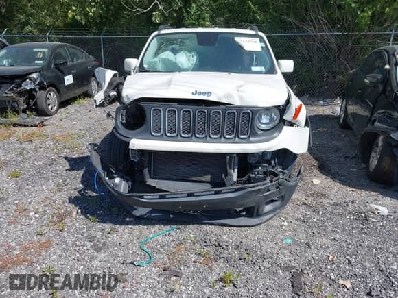 2017 Jeep Renegade Latitude с VIN ZACCJABB2HPG48279, выставлен на аукционе IAAI как лот 43122758 с пробегом 109 885 миль миль и . История ставок и продаж доступна на DreamBid. Изображение 6.