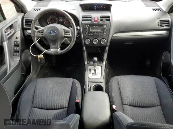 2015 Subaru Forester z VIN JF2SJCNC7FH412616, wystawiony jako Copart lot #81561105 z przebiegiem 270 414 mil mil oraz Szkoda całkowita • Salvage title. Historia ofert i sprzedaży dostępna na DreamBid. Obrazek 8.