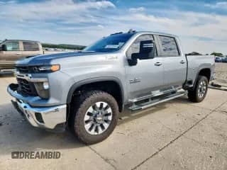 2024 Chevrolet Silverado 2500HD LT z VIN 2GC4YNEY0R1216437, wystawiony jako Copart lot #83875845 z przebiegiem 41 310 mil mil oraz Szkoda całkowita • Salvage title. Historia ofert i sprzedaży dostępna na DreamBid. Obrazek 1.
