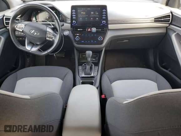 2020 Hyundai Ioniq SEL с VIN KMHC75LD4LU226328, выставлен на аукционе Copart как лот 87312174 с пробегом 39 246 миль миль и Списание • Salvage title. История ставок и продаж доступна на DreamBid. Изображение 8.