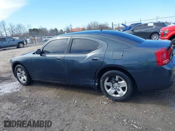 2008 Dodge Charger with VIN 2B3LA43R18H209624, listed as a IAAI auction lot 41760156 with 154,605 mi miles and . Bid and sale history available at DreamBid. Image 14.