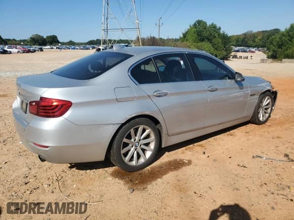 2015 BMW 5 Series 535i с VIN WBA5B1C58FD918350, выставлен на аукционе Copart как лот 72047775 с пробегом 135 698 миль миль и Списание • Salvage title. История ставок и продаж доступна на DreamBid. Изображение 3.