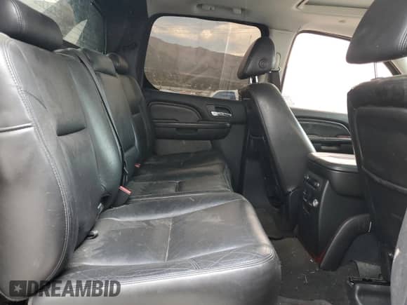 2007 Cadillac Escalade EXT with VIN 3GYFK62827G150962, listed as a Copart auction lot 70210745 with 236,083 mi miles and Clean title. Bid and sale history available at DreamBid. Image 10.