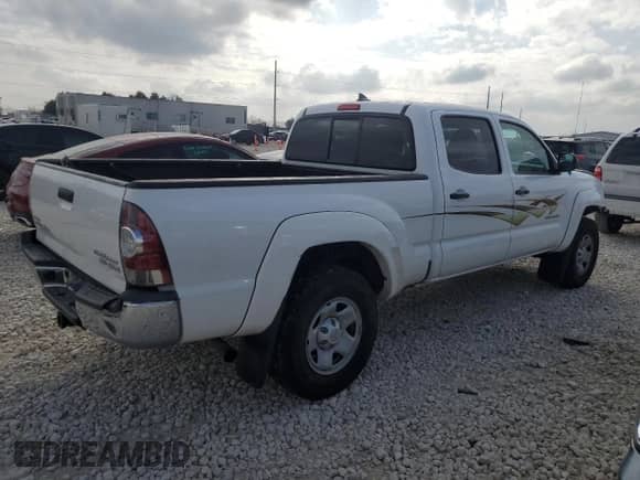 2014 Toyota Tacoma PreRunner z VIN 3TMKU4HN7EM040312, wystawiony jako Copart lot #87420864 z przebiegiem 68 853 mil mil oraz Szkoda całkowita • Salvage title. Historia ofert i sprzedaży dostępna na DreamBid. Obrazek 3.